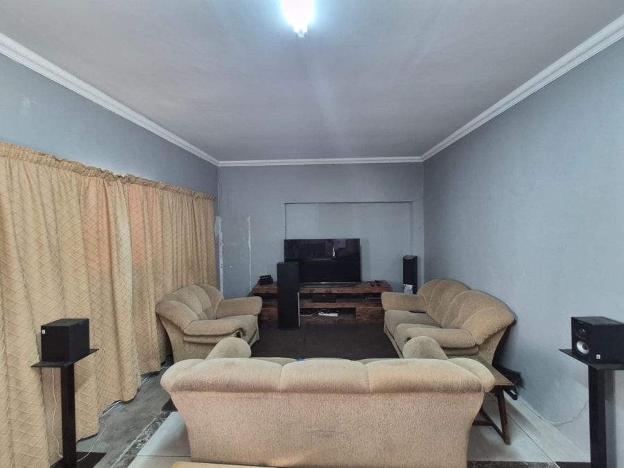 3 Bedroom Property for Sale in Cambridge Eastern Cape